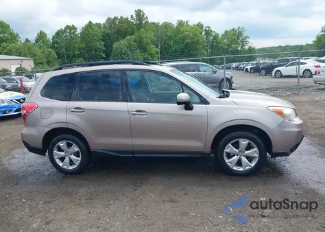 2015 Subaru Forester 2.5I Premium z USA, uszkodzony, nr VIN JF2SJADC8FH555340